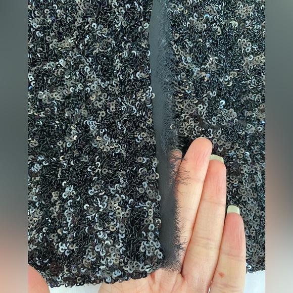 Zara Black Sequin Mini party Skirt mid waist Slit hem ZW Collection size S NWT - Picture 14 of 16